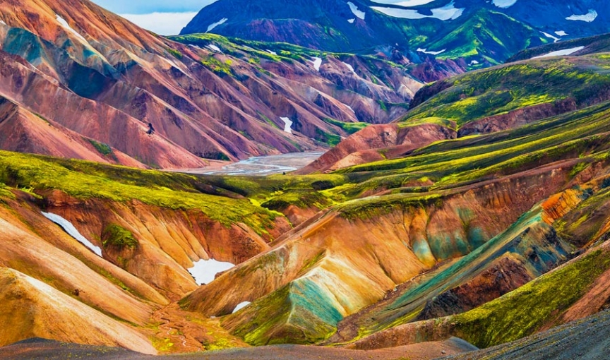 Landmannalaugar na Islandii - piękne barwy gór