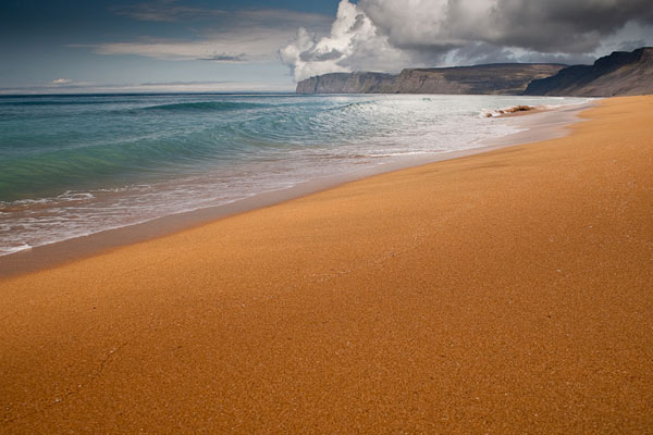Raudisandur - piaszczysta plaża w drodze do Latrabjarg Zachodnie Fiordy Islandia